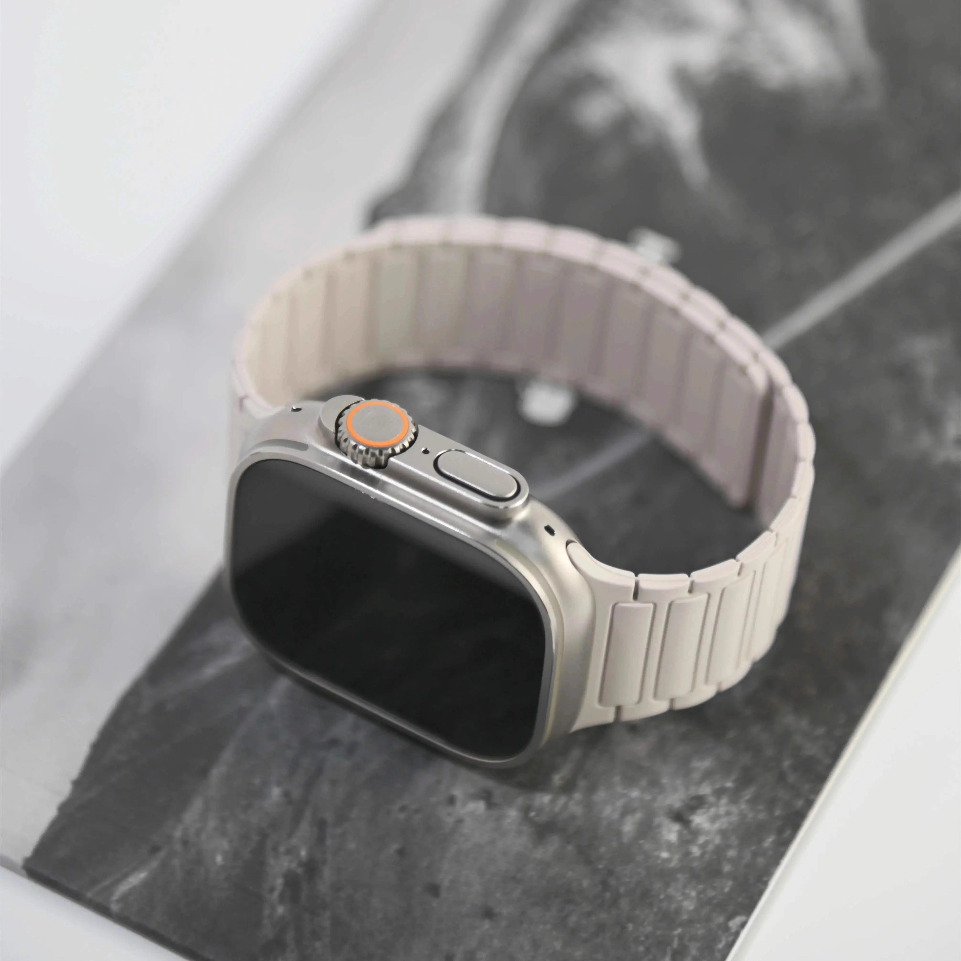 Silicone magnetic loop watch band For Apple Watch