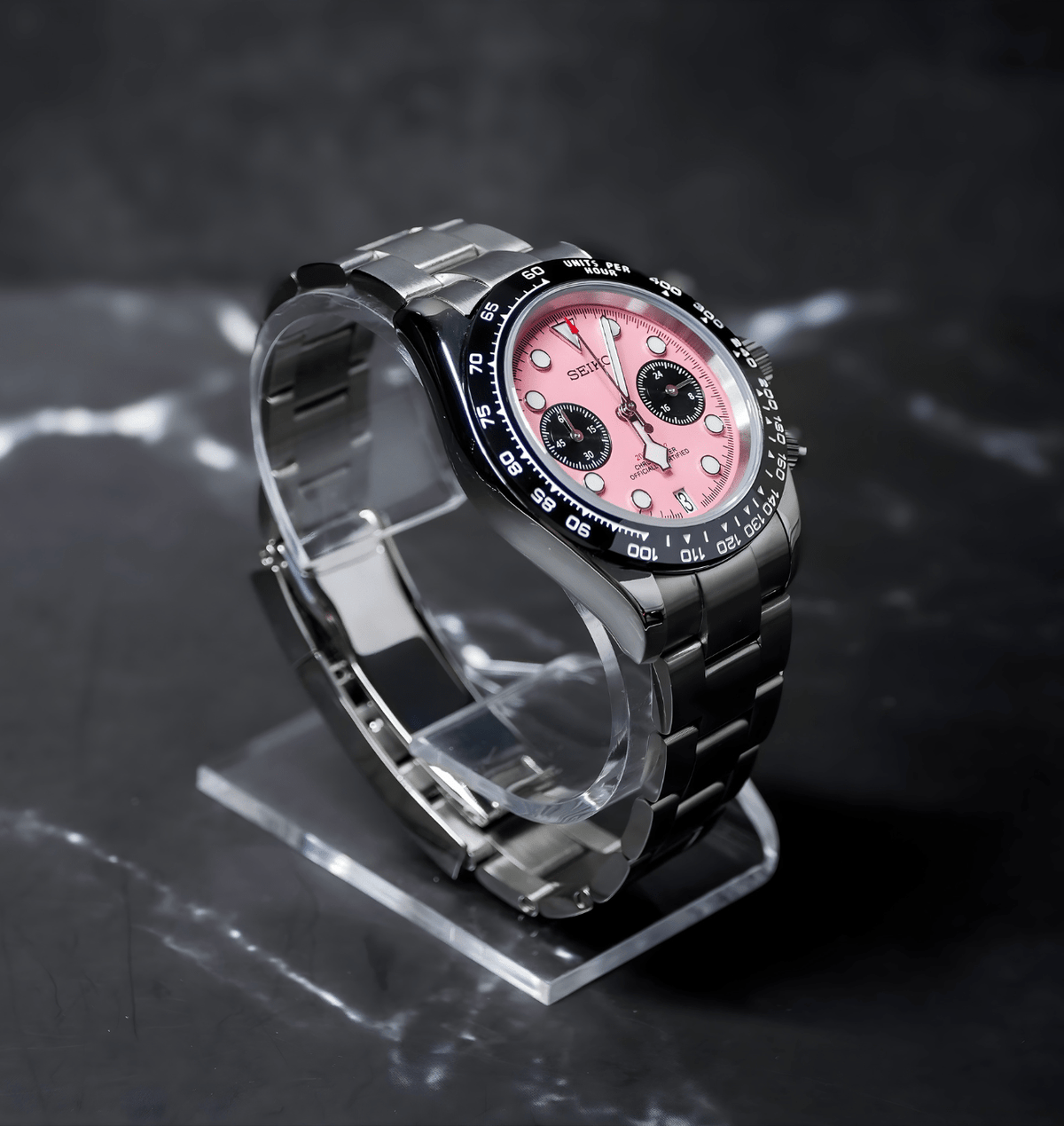 Seiko Mod Black Bay Chrono Pink
