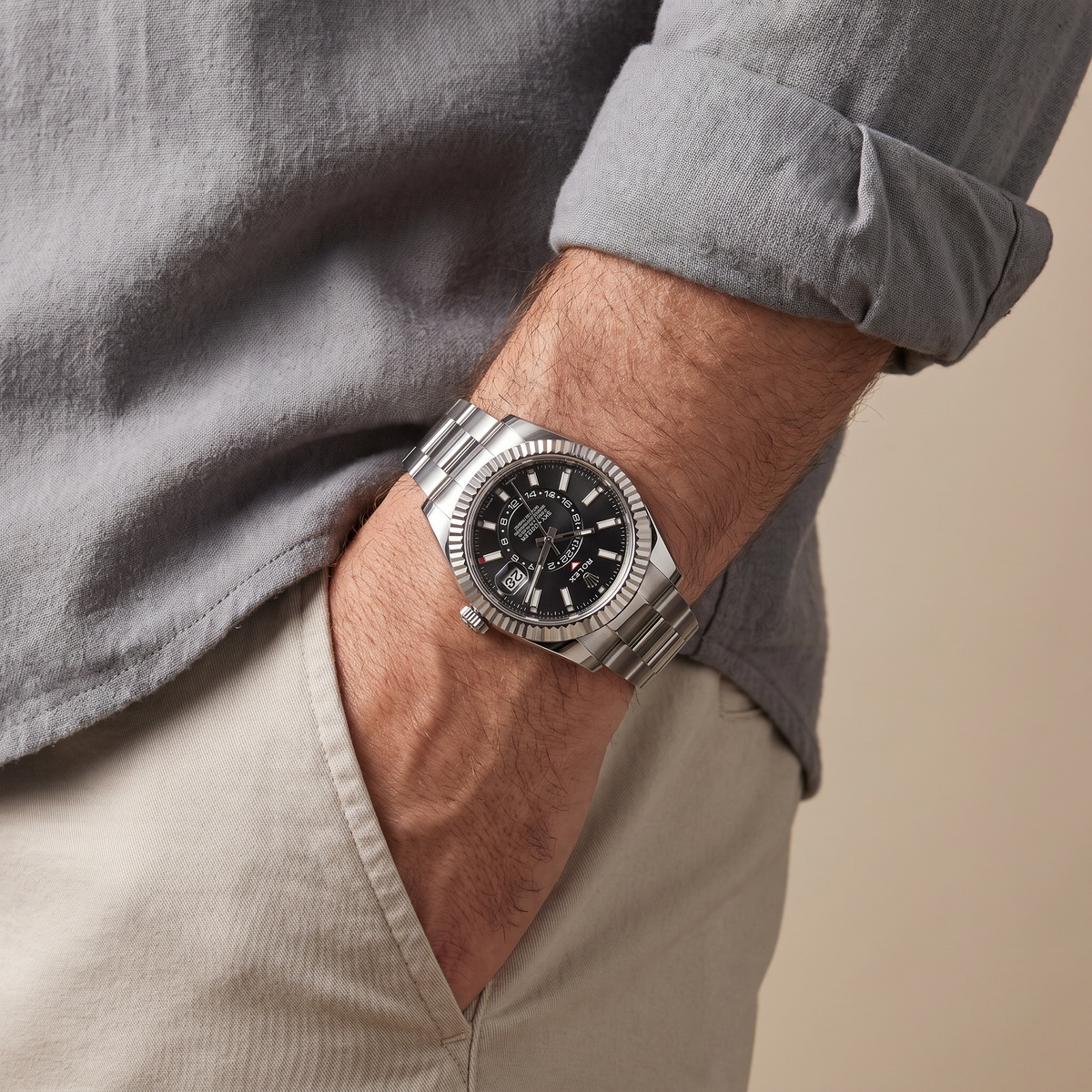 Sky-Dweller Black Dial Fluted Bezel Automatic Men's Watch
