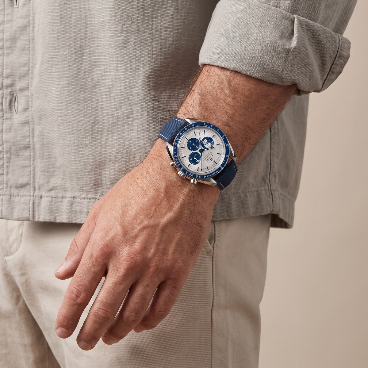 Speedmaster "Silver Snoopy Award" 50th Anniversary Men's Watch